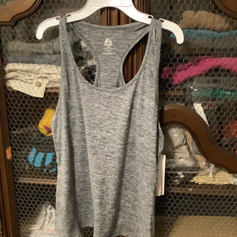 💕RBX Razorback Performance Sport Tank size M NEW style CR3249